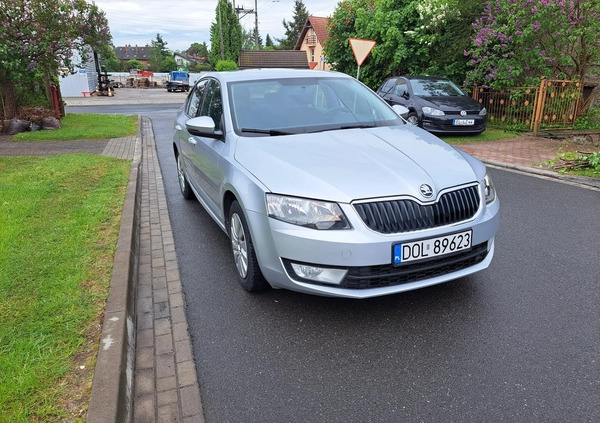 Skoda Octavia cena 26999 przebieg: 337780, rok produkcji 2014 z Syców małe 211